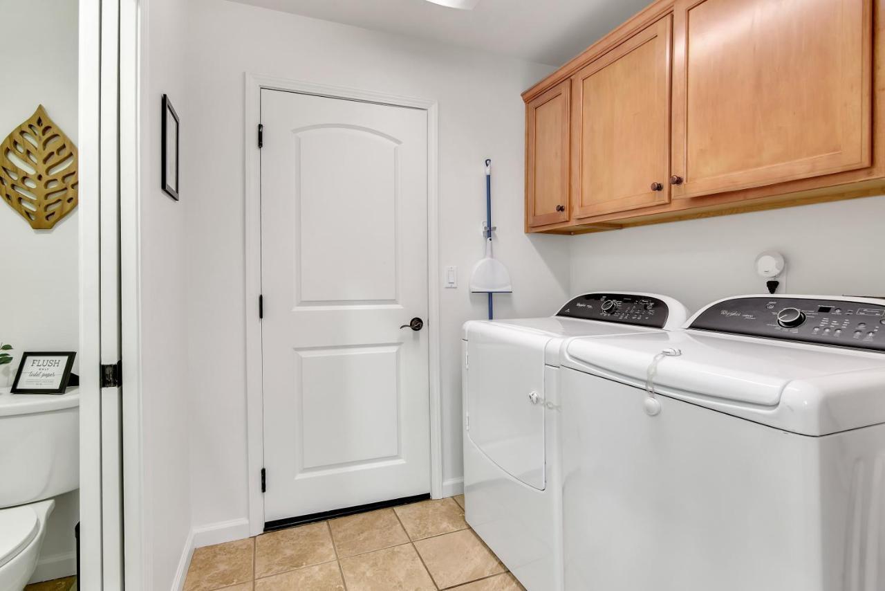 Downtown Paso: Sip N Sleepz 3 Bed/2.5 Bath Villa Paso Robles Bagian luar foto